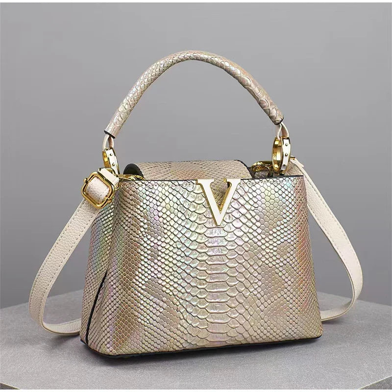 Luxus-Handtasche mit Straußenprägung – Foto 16