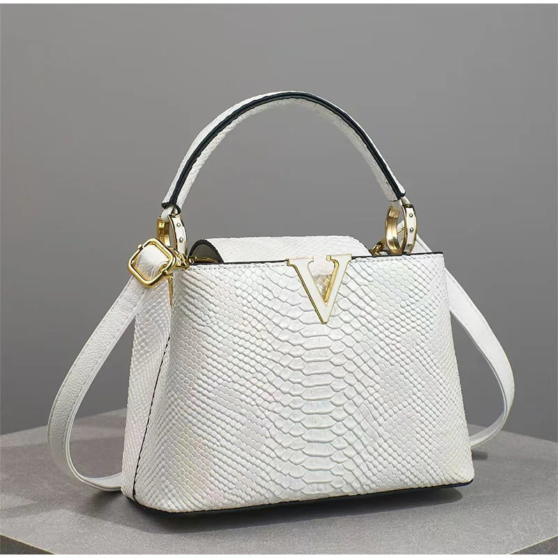 Luxus-Handtasche mit Straußenprägung – Foto 5