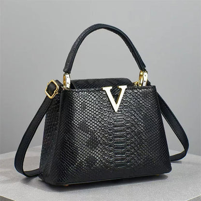 Luxus-Handtasche mit Straußenprägung – Foto 9