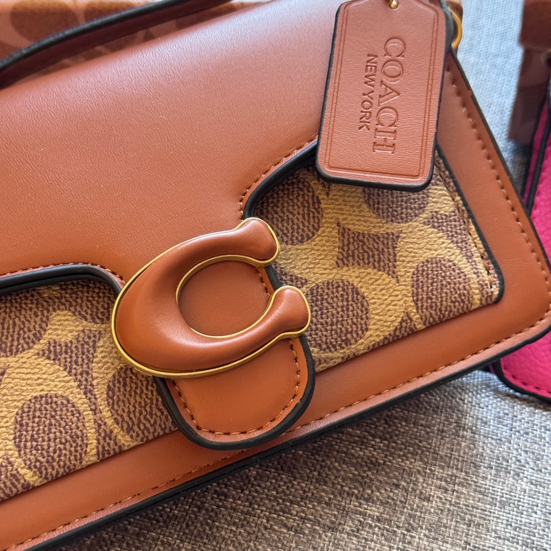 Kompakte Luxus-Lederhandtasche
