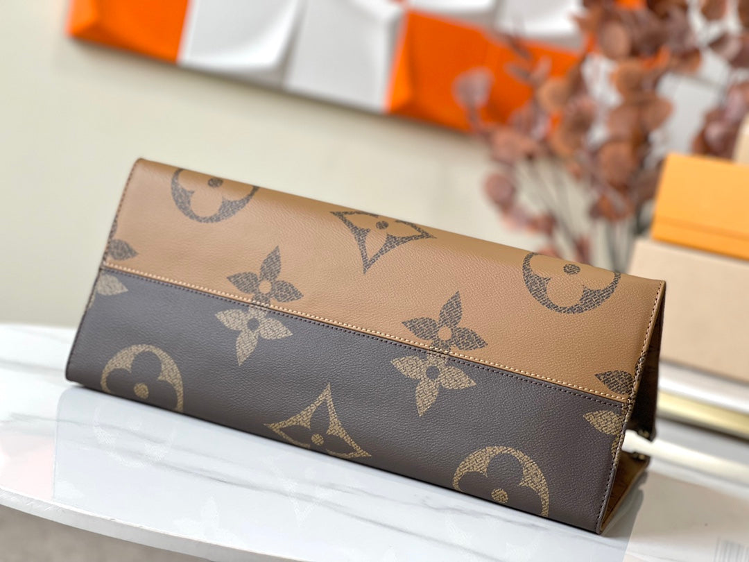 On-the-Go XL Tote Bag