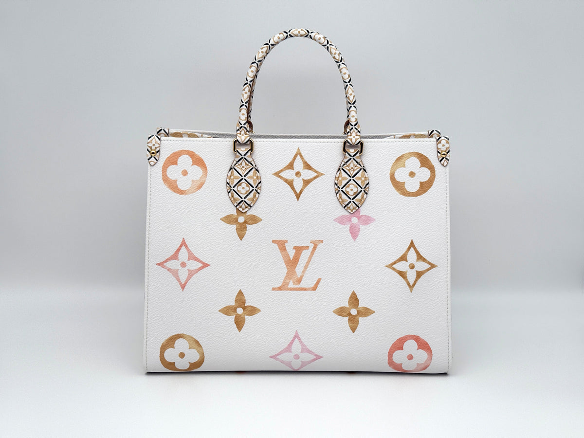 OnTheGo MM Tote Bag Beige