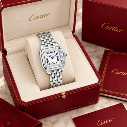 Panthère Damenuhr in Silber – Small 30 × 23 mm in luxe presentatiebox