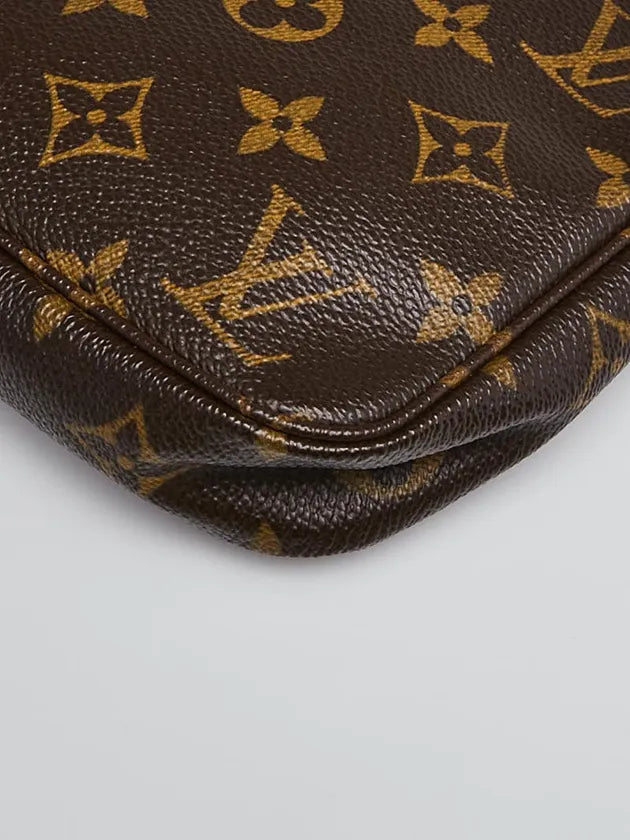 Pochette Accessori in Canvas Monogram – Originalfoto 4