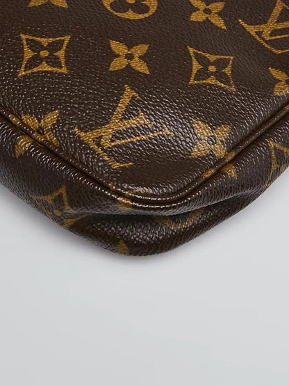 Pochette Accessori in Canvas Monogram – Originalfoto 4