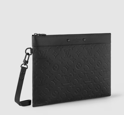 Pochette To-Go Monogram Shadow Originalfoto 2