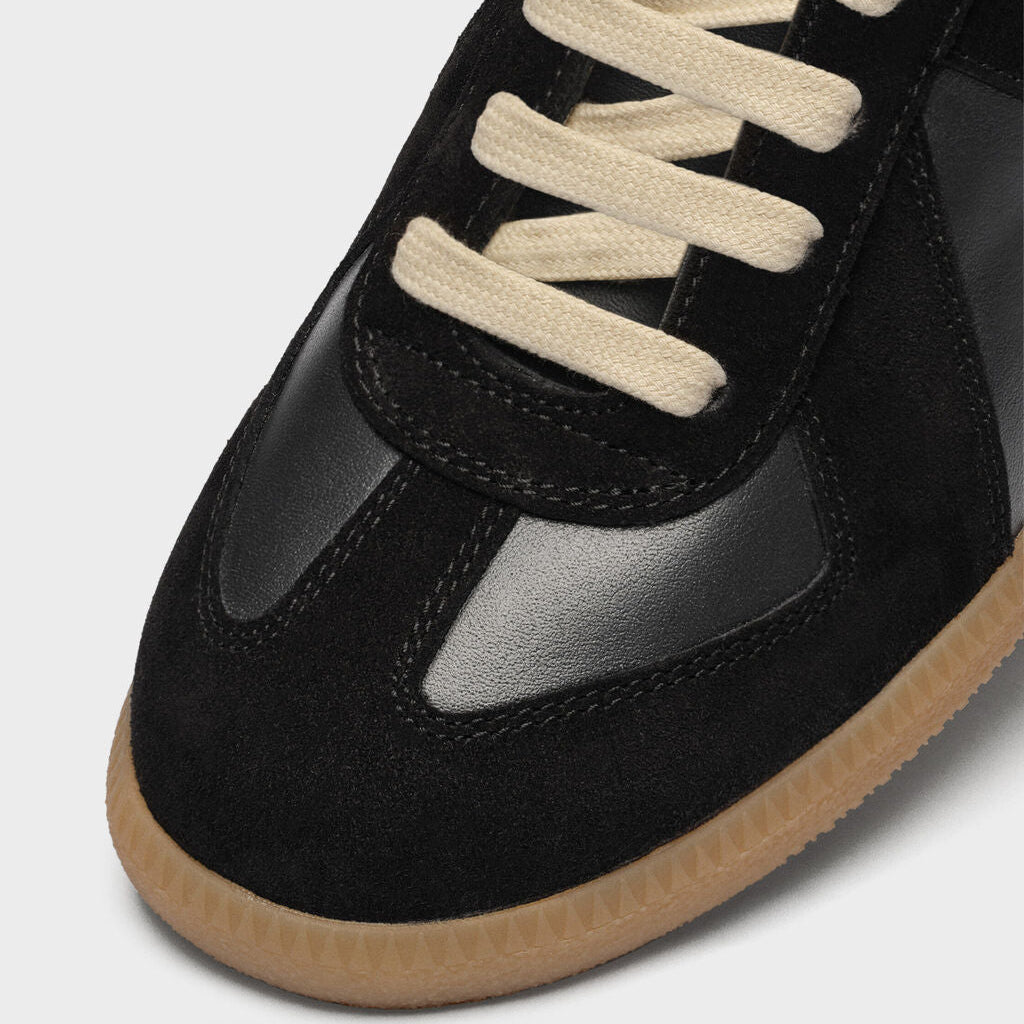 Replica Sneakers aus Nappa- und Veloursleder mit honigfarbener Sohle – Produktfoto 3