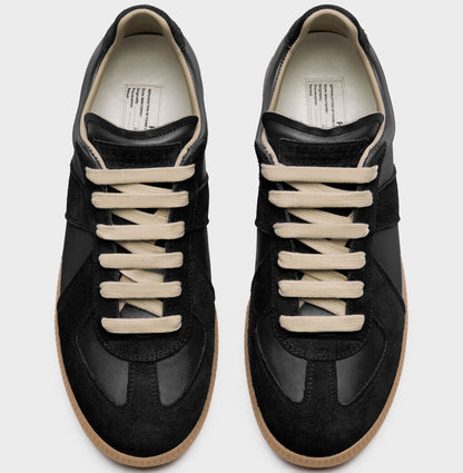Replica Sneakers aus Nappa- und Veloursleder mit honigfarbener Sohle – Produktfoto 4