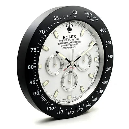 Daytona Panda Wanduhr – Schwarz & Weiß – weitere Ansicht