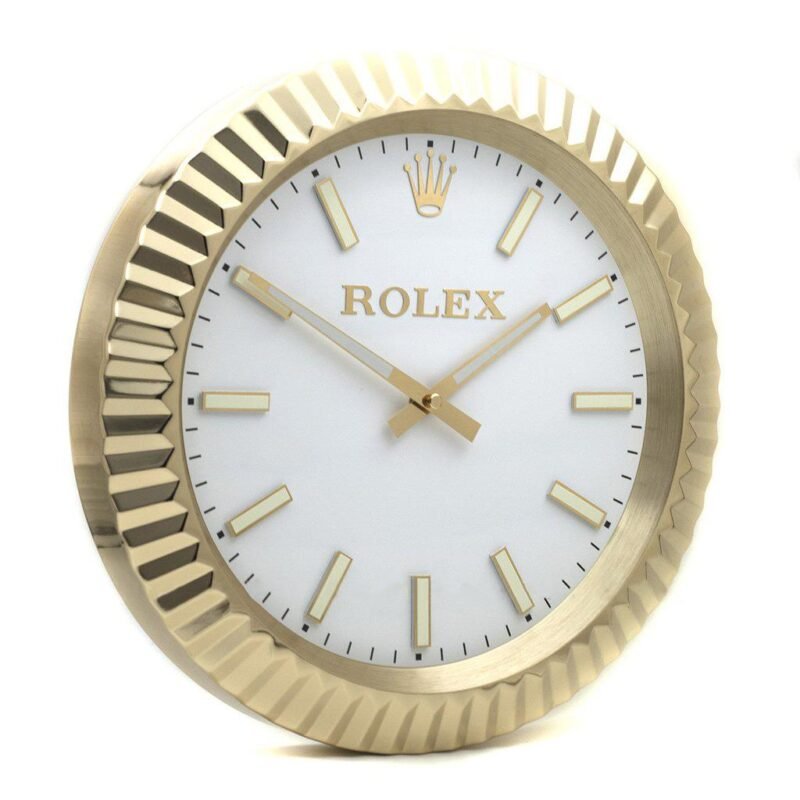 Presidential Wanduhr – Gold mit Leuchtzifferblatt – weitere Ansicht