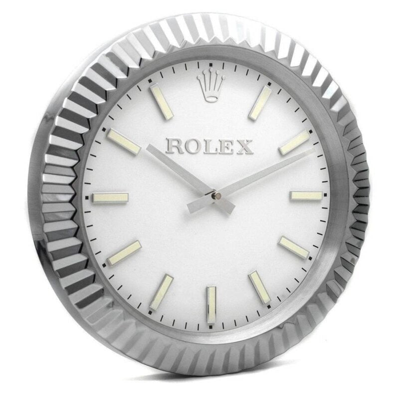 Presidential Wanduhr – Silber mit Leuchtzifferblatt – weitere Ansicht