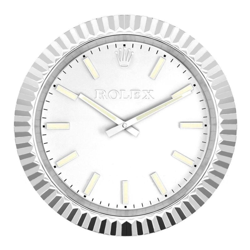 Presidential Wanduhr – Silber mit Leuchtzifferblatt – Vorderseite