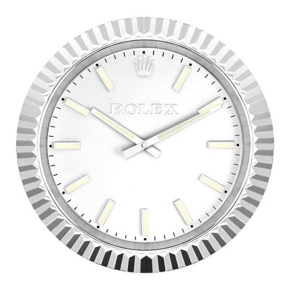 Presidential Wanduhr – Silber mit Leuchtzifferblatt – Vorderseite