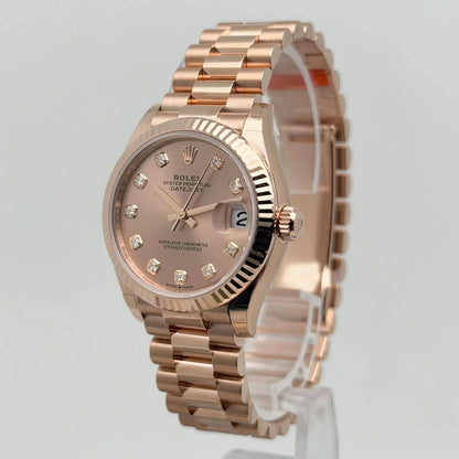 Rosé Éclat – schräge Vorderansicht mit Gehäuse und Armband
