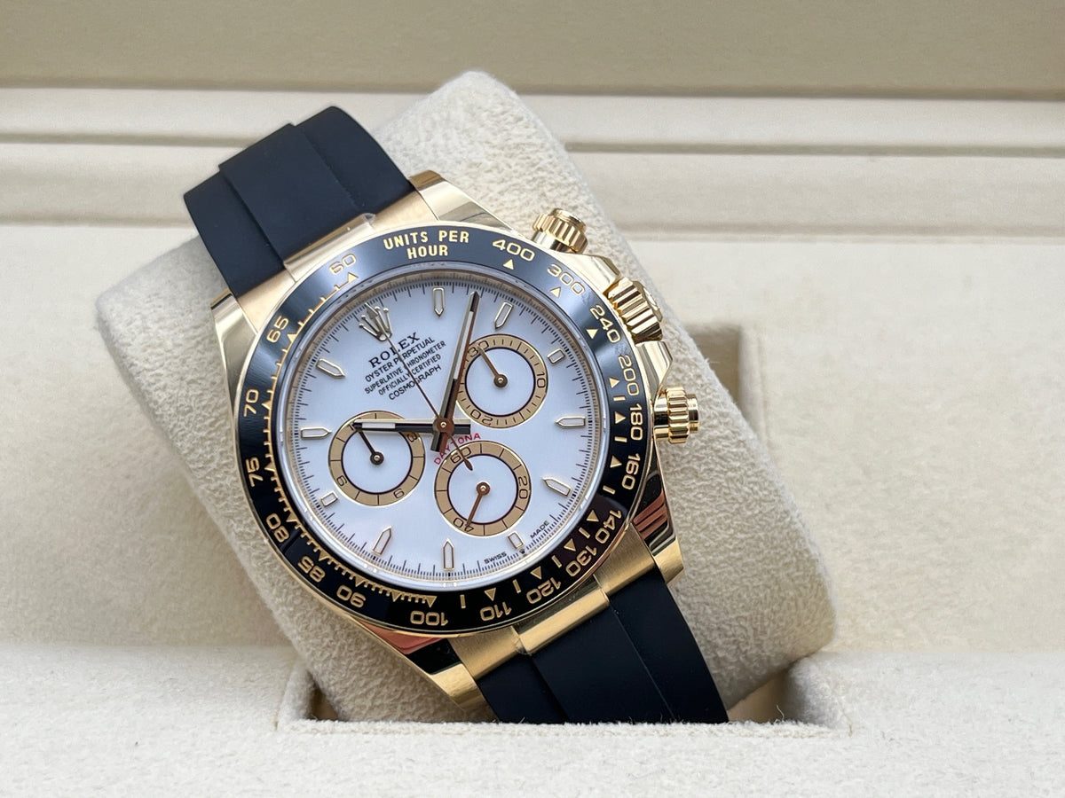 Blanc Doré – Weiße Armbanduhr mit schwarzem Band – 40 mm – Referenzfoto