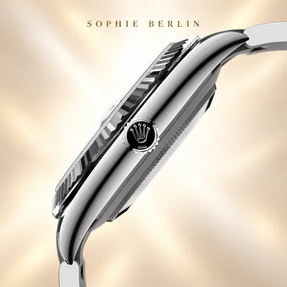 Elegante Herrenuhr – Silber & Smaragdgrün – Seitenansicht mit Krone und Armband – Sophie Berlin