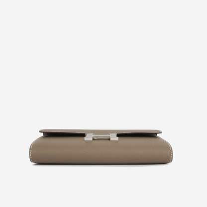 Noémie To-Go Portemonnaie in Taupe – Originalansicht 4