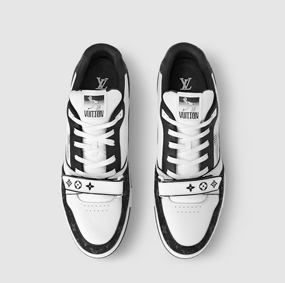 Sneaker Trainer Monogram Denim Schwarz – Produktfoto 3