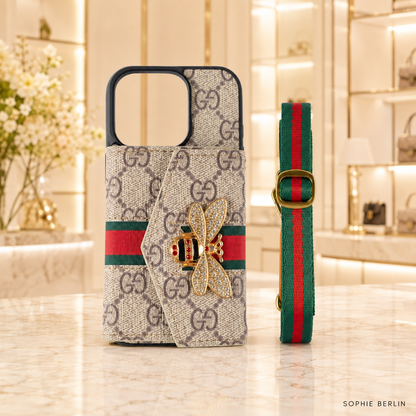 Premium Crossbody-Handyhülle mit Kartenfach – Sophie Berlin
