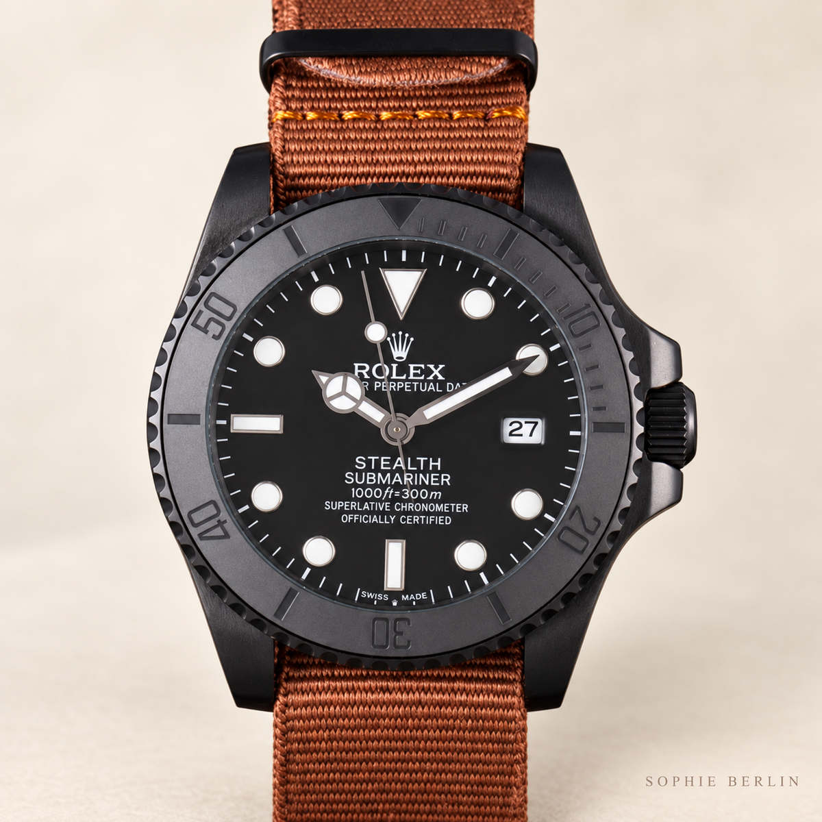 Marinus Herrenuhr, 41 mm, schwarzes Gehäuse und rostbraunes Textilband