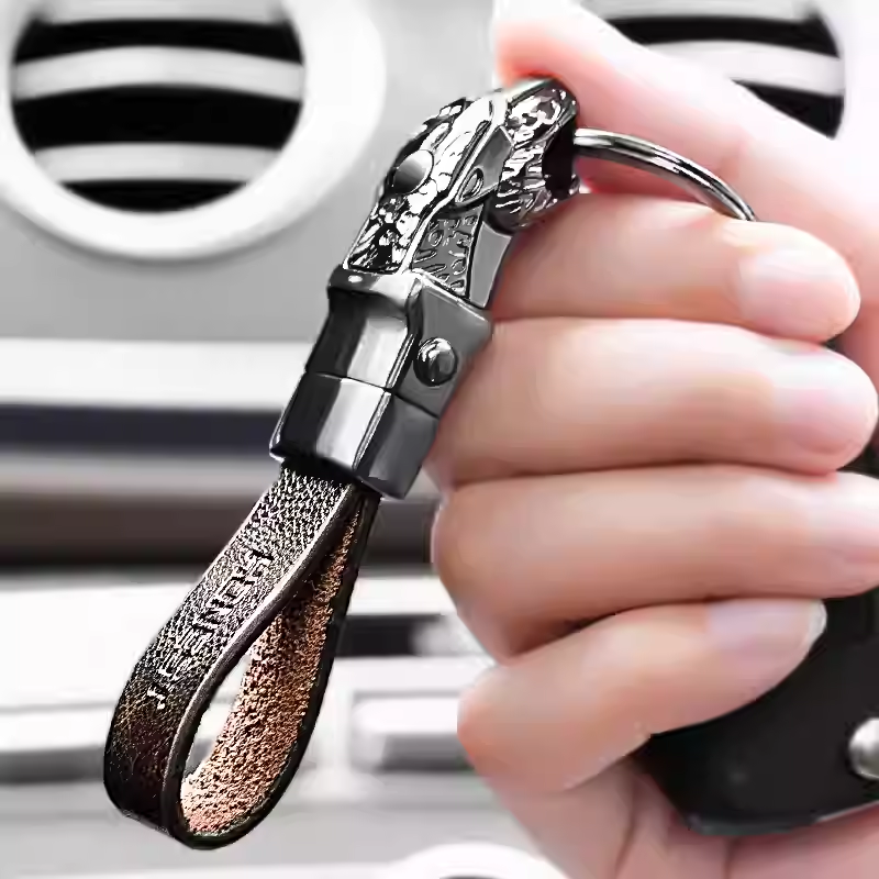 Leder-Autoschlüsselanhänger mit Metallring – Originalansicht 5