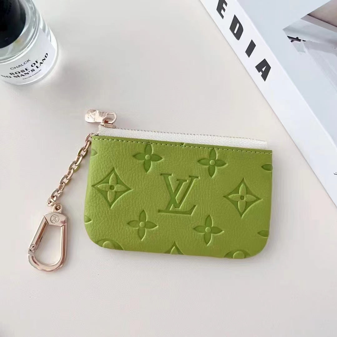 Geprägte Münztasche mit Kettenclip in sieben Farben – Originalansicht 1