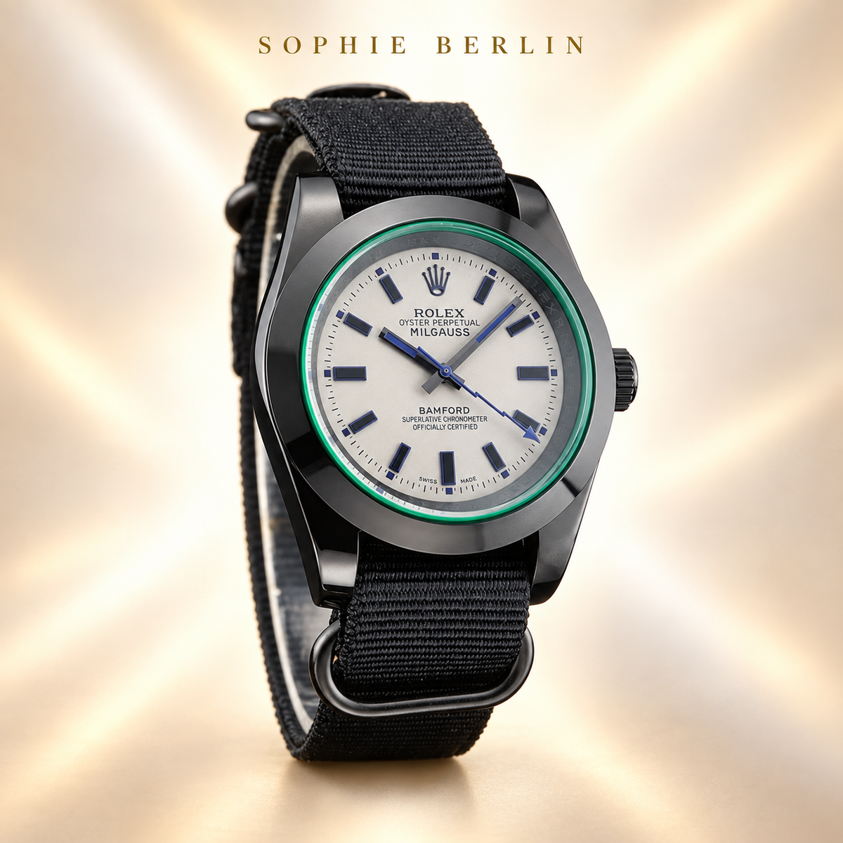 Volta Sportuhr – Weiß & Schwarz mit Textilband | 40 mm – Seitenansicht