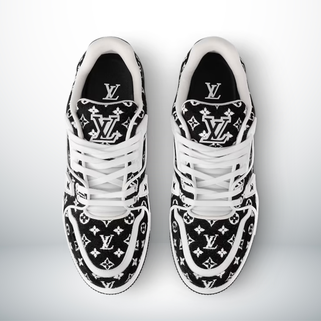 TRAINER MONOGRAM Schwarz – Produktfoto 2