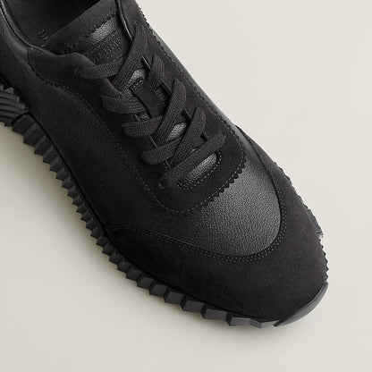 Bouncing Sneaker Total Schwarz – Ansicht 2