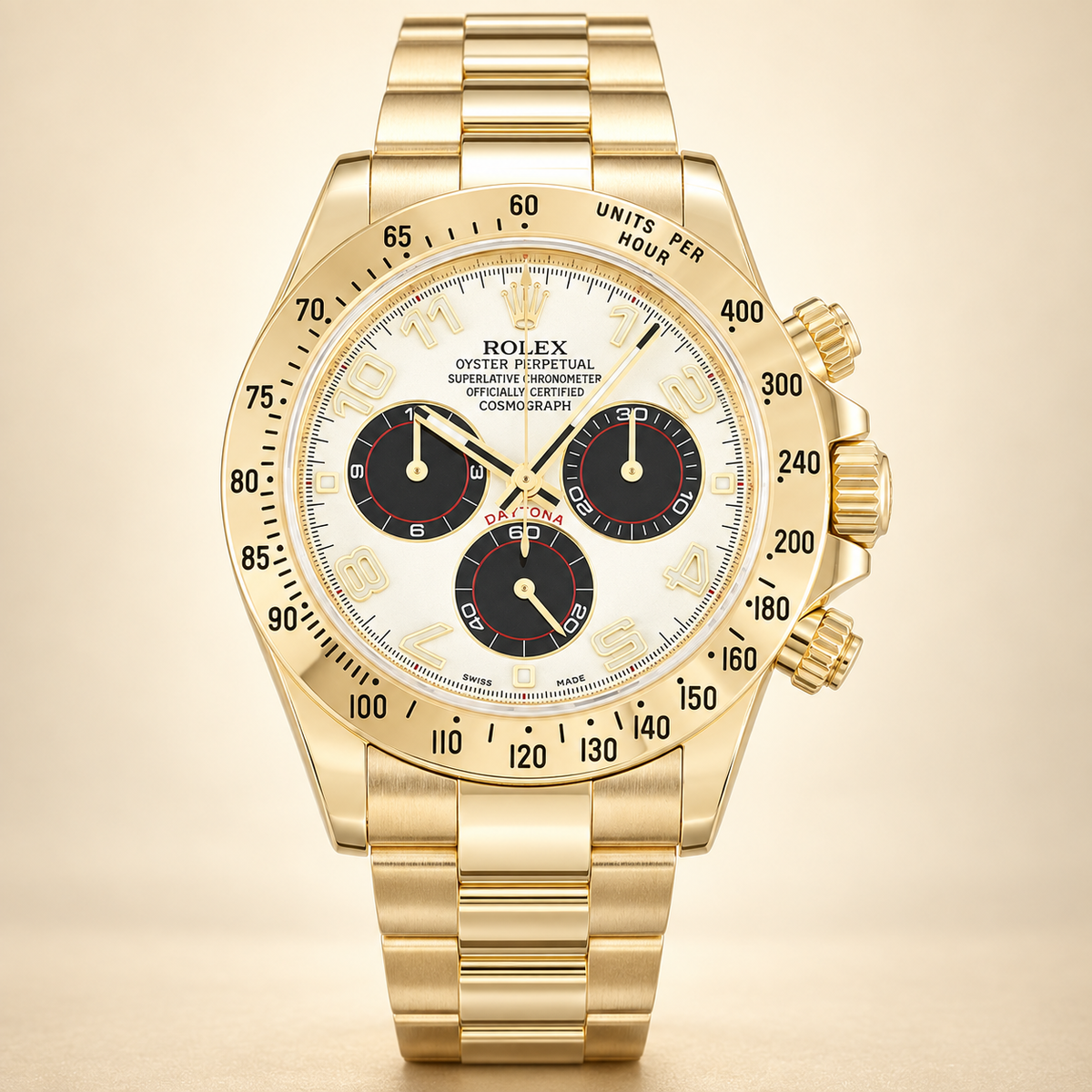 Velaro Chronograph, Frontansicht mit elfenbeinfarbenem Zifferblatt und schwarzen Totalisatoren